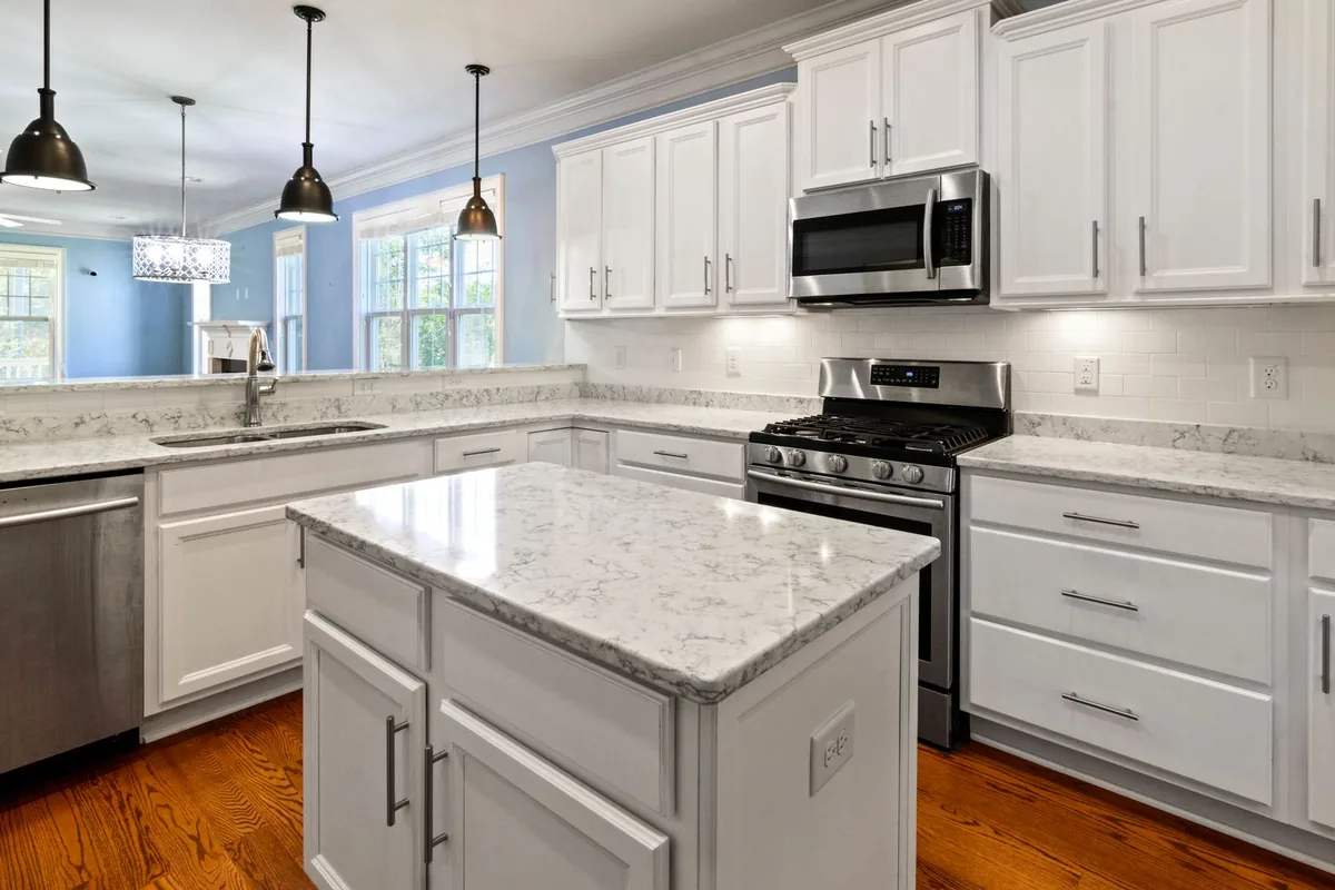 Filth & Squalor Cleanup in Andrews, FL